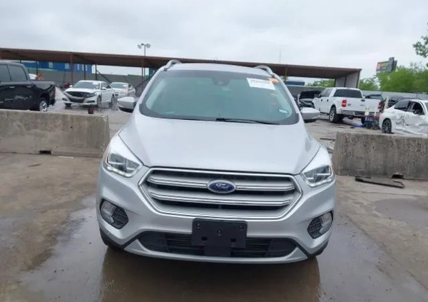 Ford Escape cena 36000 przebieg: 64728, rok produkcji 2018 z Szczawnica małe 137